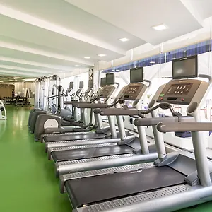 Hotel Al Barsha By Ihg Dubai